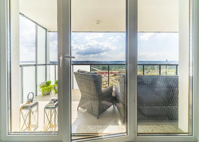 Apartmate- View Comfy By The Sea & Free Gym דירה *